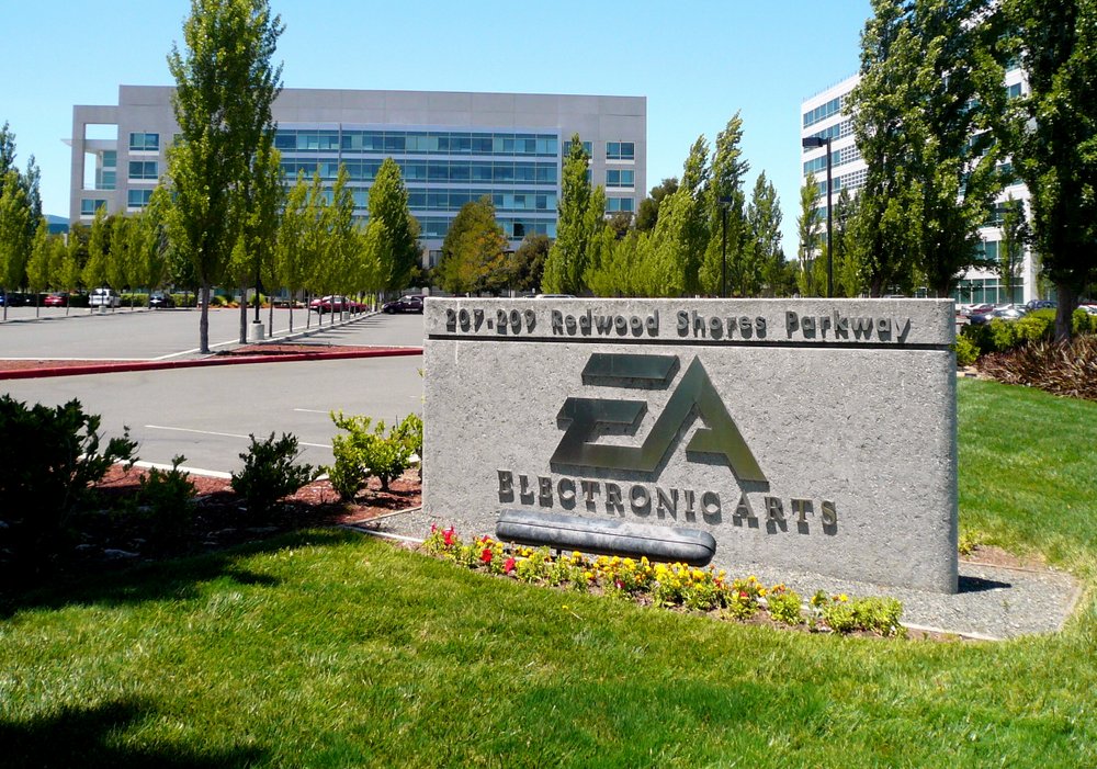 Specjalna oferta EA ominie posiadaczy konsol Sony