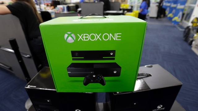 Xbox One wyprzedza PlayStation 4, a Wii U notuje kolejny rekord