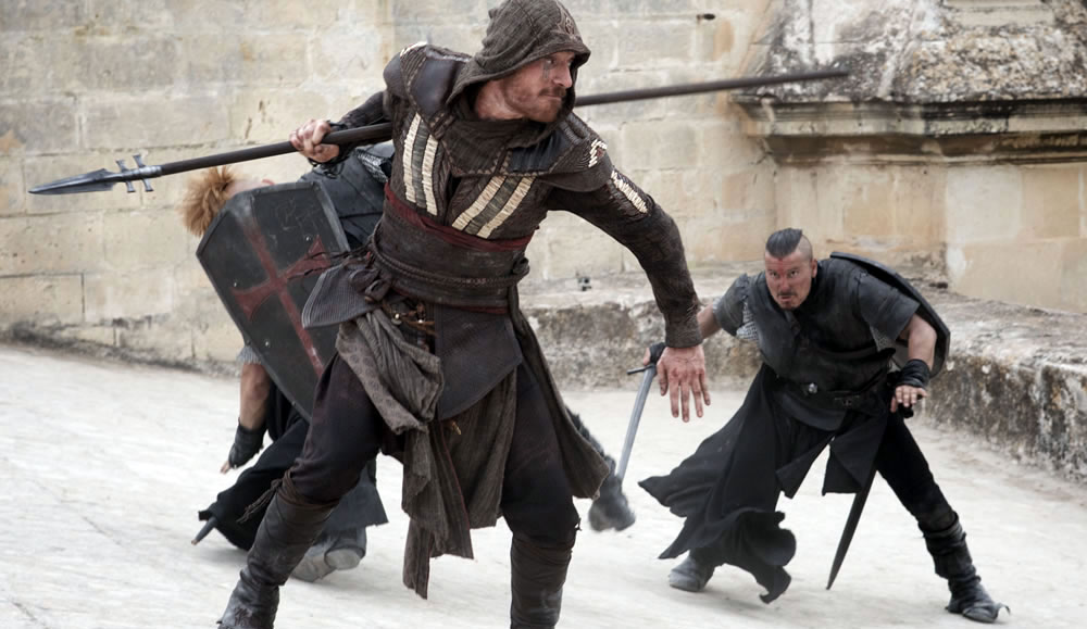 Oficjalny plakat filmu Assassin’s Creed. Przewidywalny