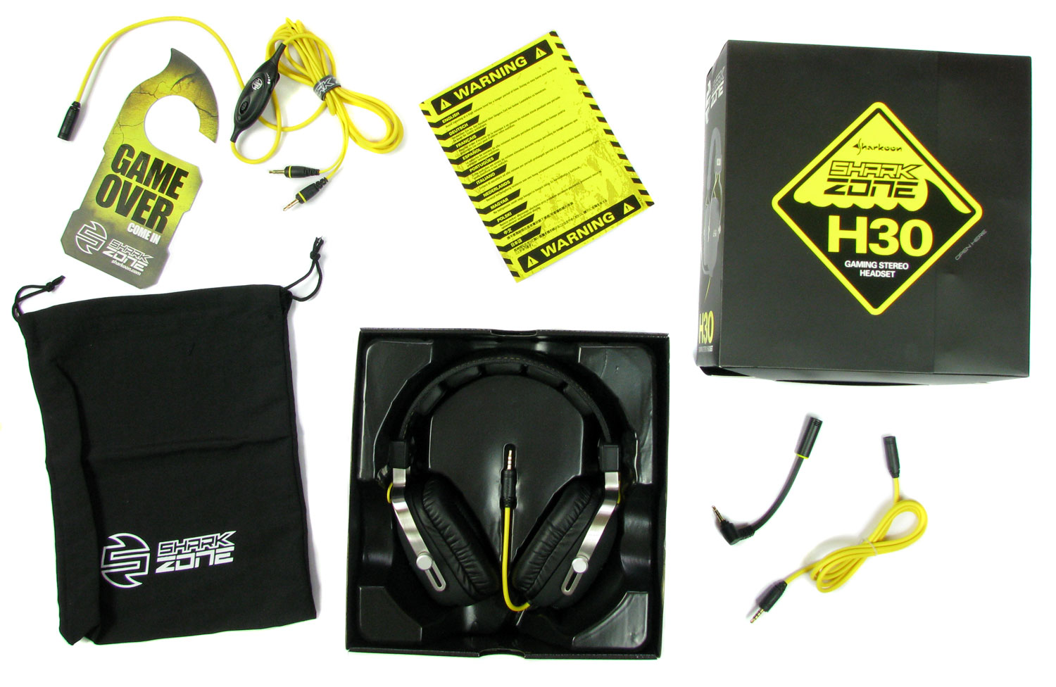 Sharkoon SharkZone H30 - producent zadbał, by w kartonie znalazło się coś jeszcze.