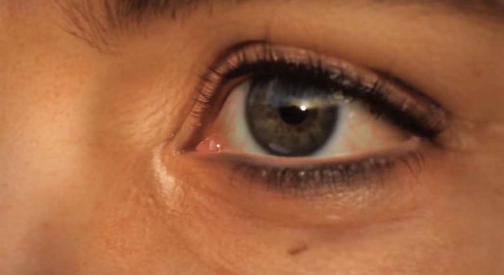 To się nazywa realistyczna grafika. Postać wygląda jak żywa!