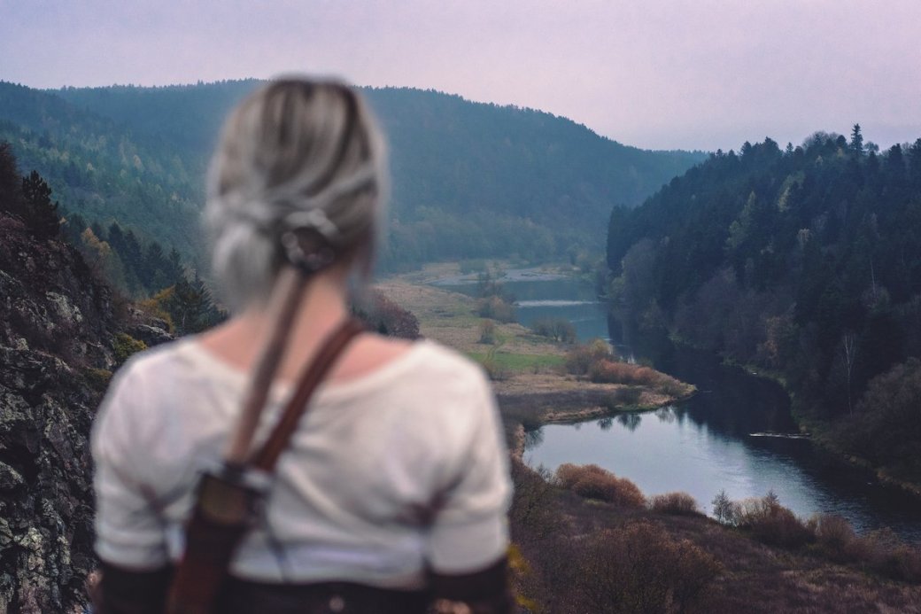 Serial Wiedźmin Netflixa to nie wszystko. Oto zdjęcia z filmu The Witcher: Forgotten Ruin