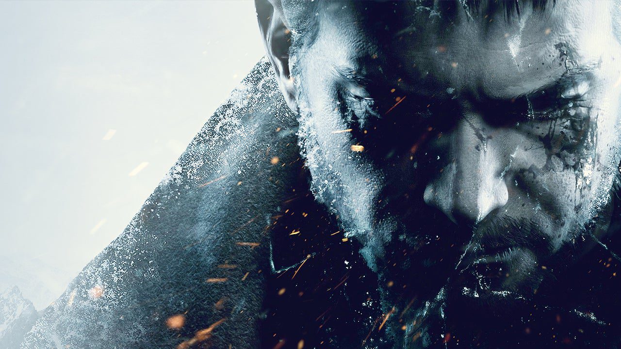 Resident Evil Village - zbliżenie na twarz jednego z bohaterów gry