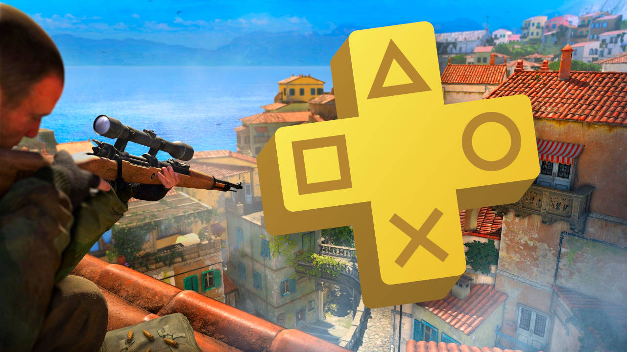 Snajper ze Sniper Elite 4 celuje w kierunku włoskich domków, na grafice ogromne logo PS Plus