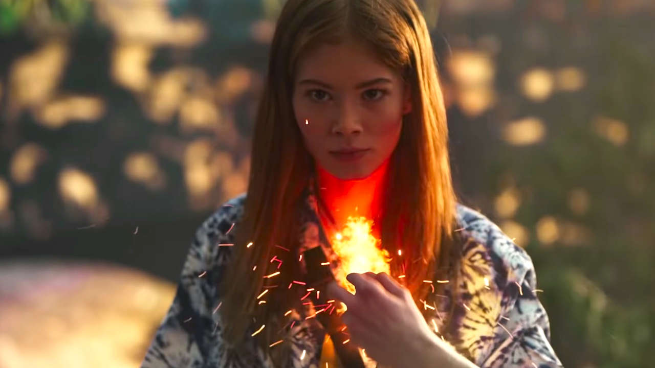 Wiedźmin Pogromca Potworów - kobieta używa Igni