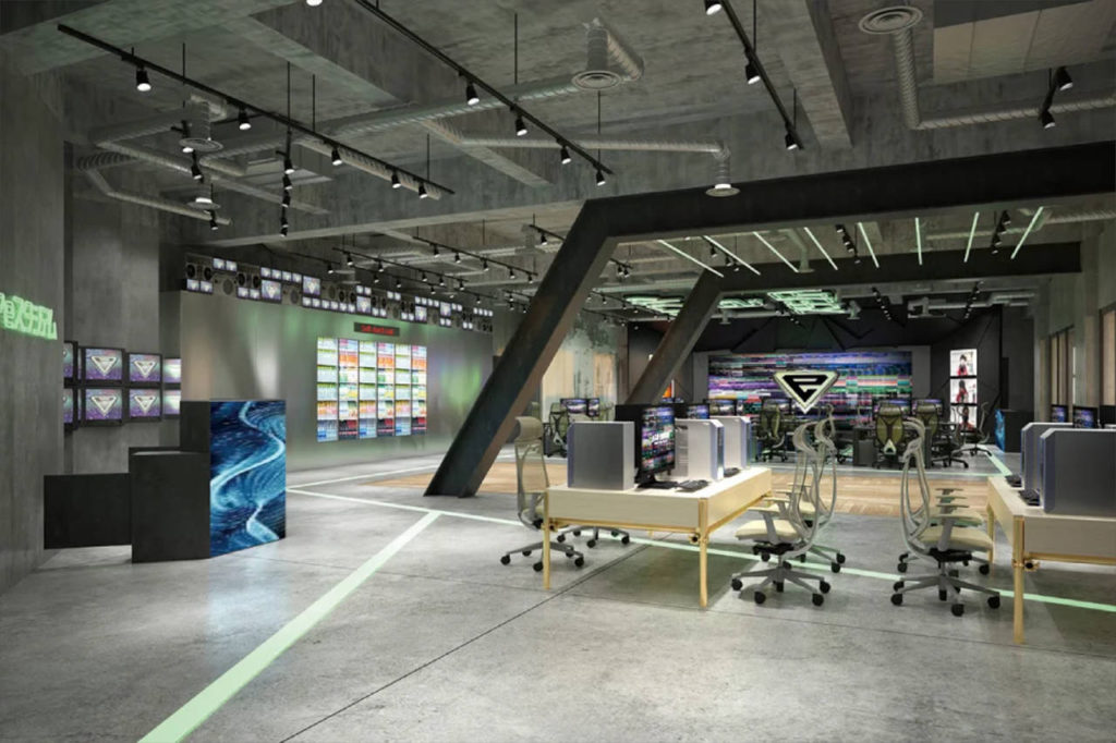 liceum esportowe - sala ze stanowiskami komputerowymi