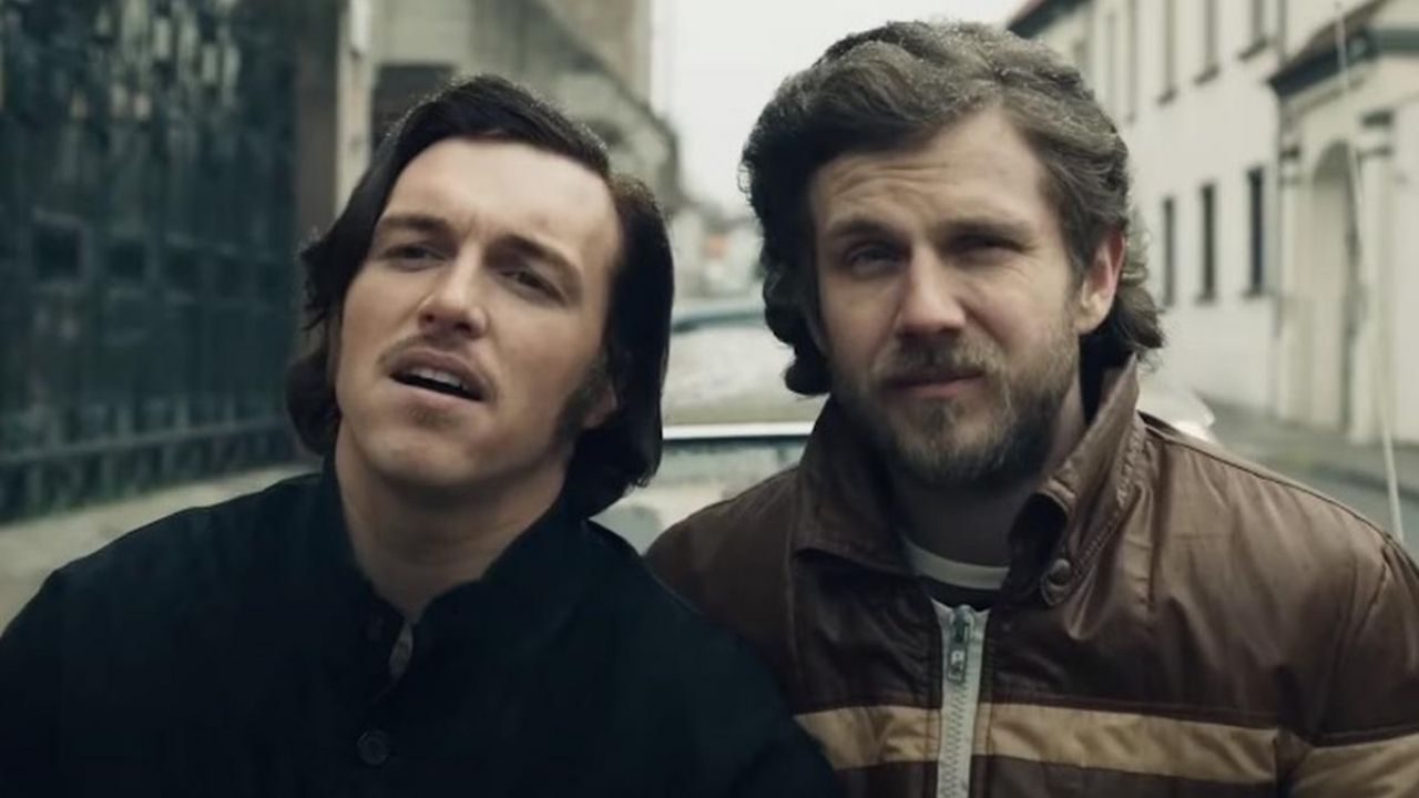 Tomasz Włosok i Antoni Królikowski w filmie Jak pokochałam gangstera