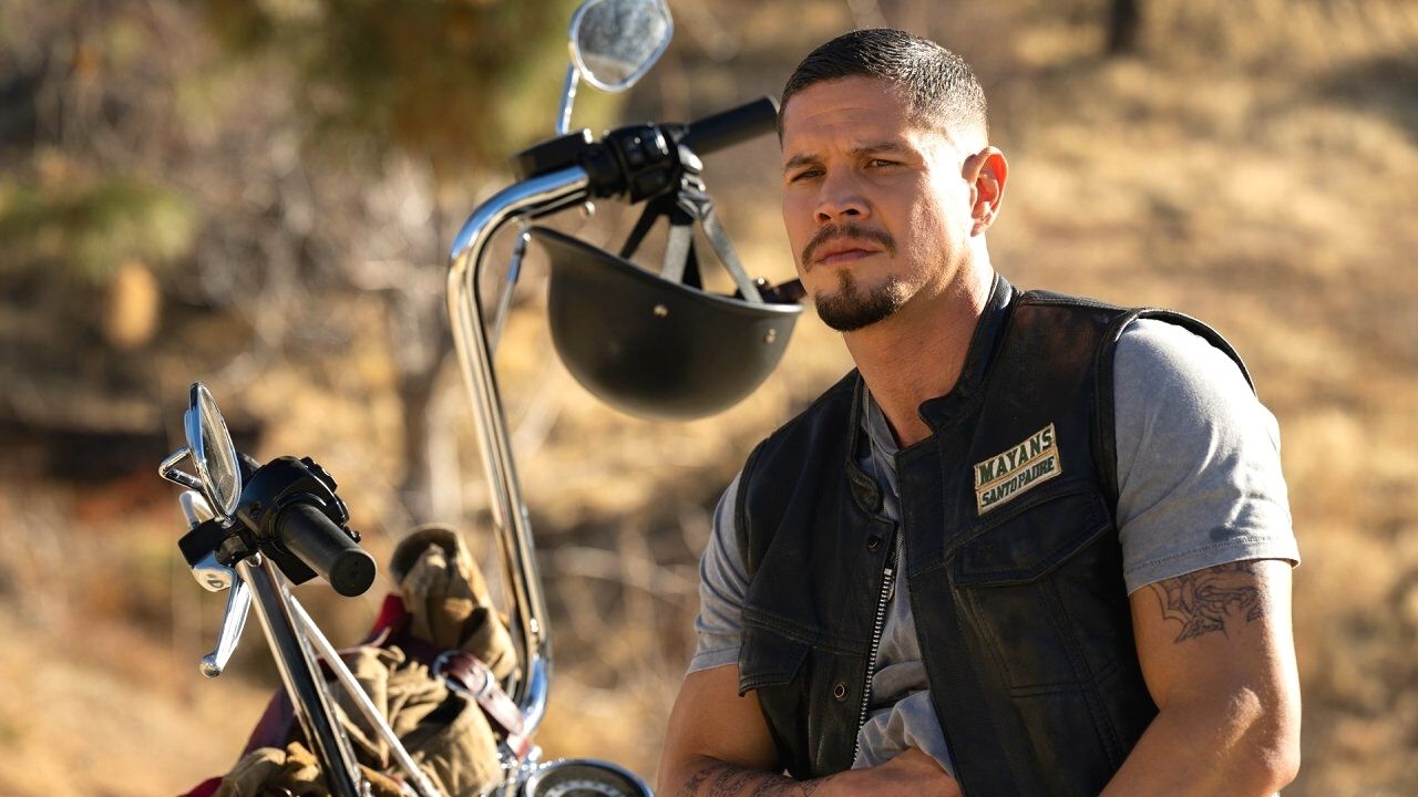 JD Pardo w serialu Mayans M.C.