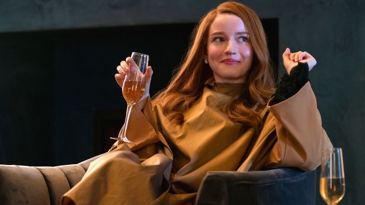 Julia Garner w serialu Kim jest Anna?