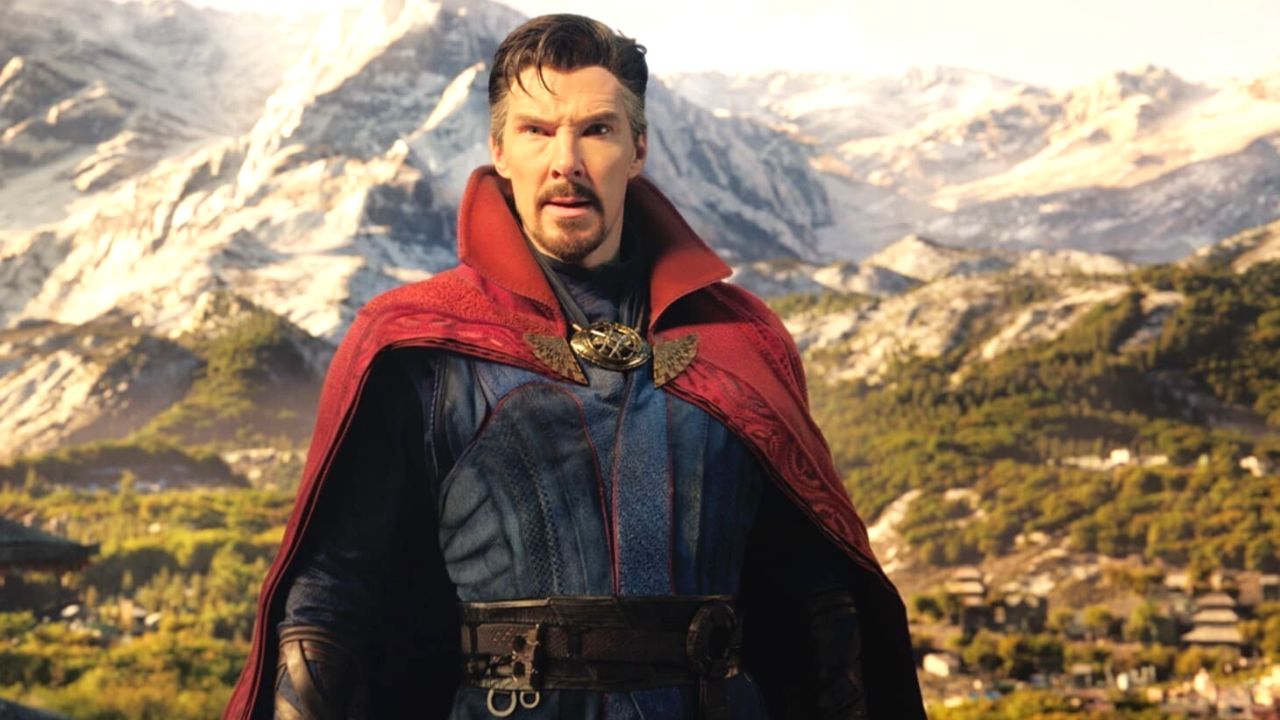 Doktor Strange w multiwersum obłędu