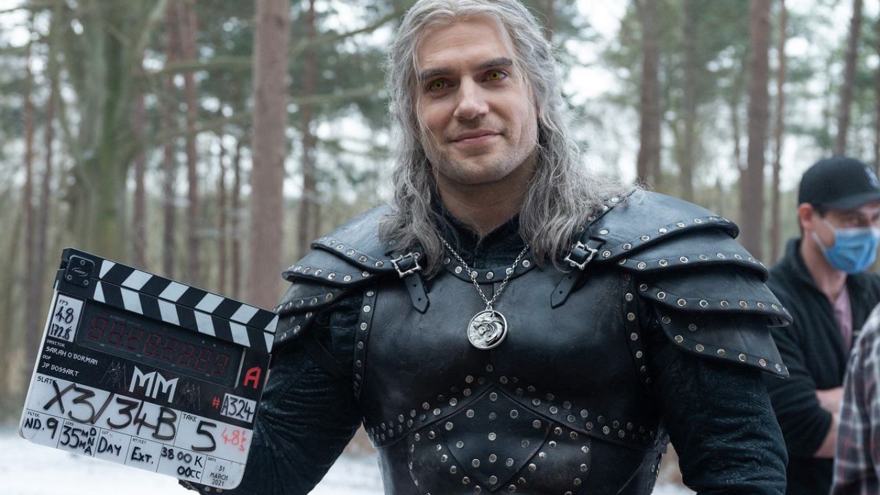 Wiedźmin: Polski fan wręczył Henry'emu Cavillowi wspaniały prezent