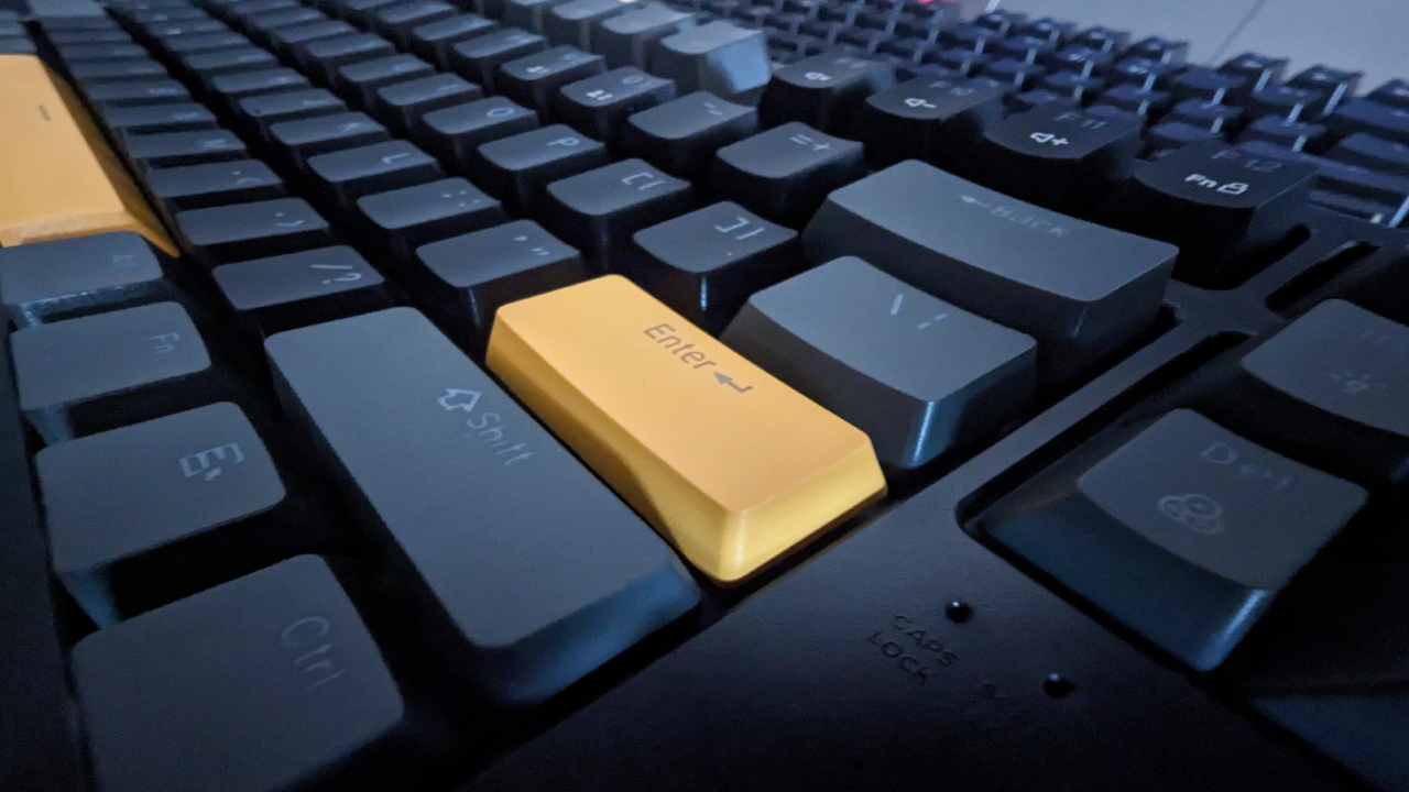 Genesis Thor 230 TKL - test klawiatury dla graczy