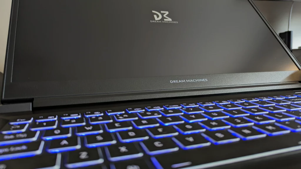 Laptop do gier Dream Machines RG4060-15PL46