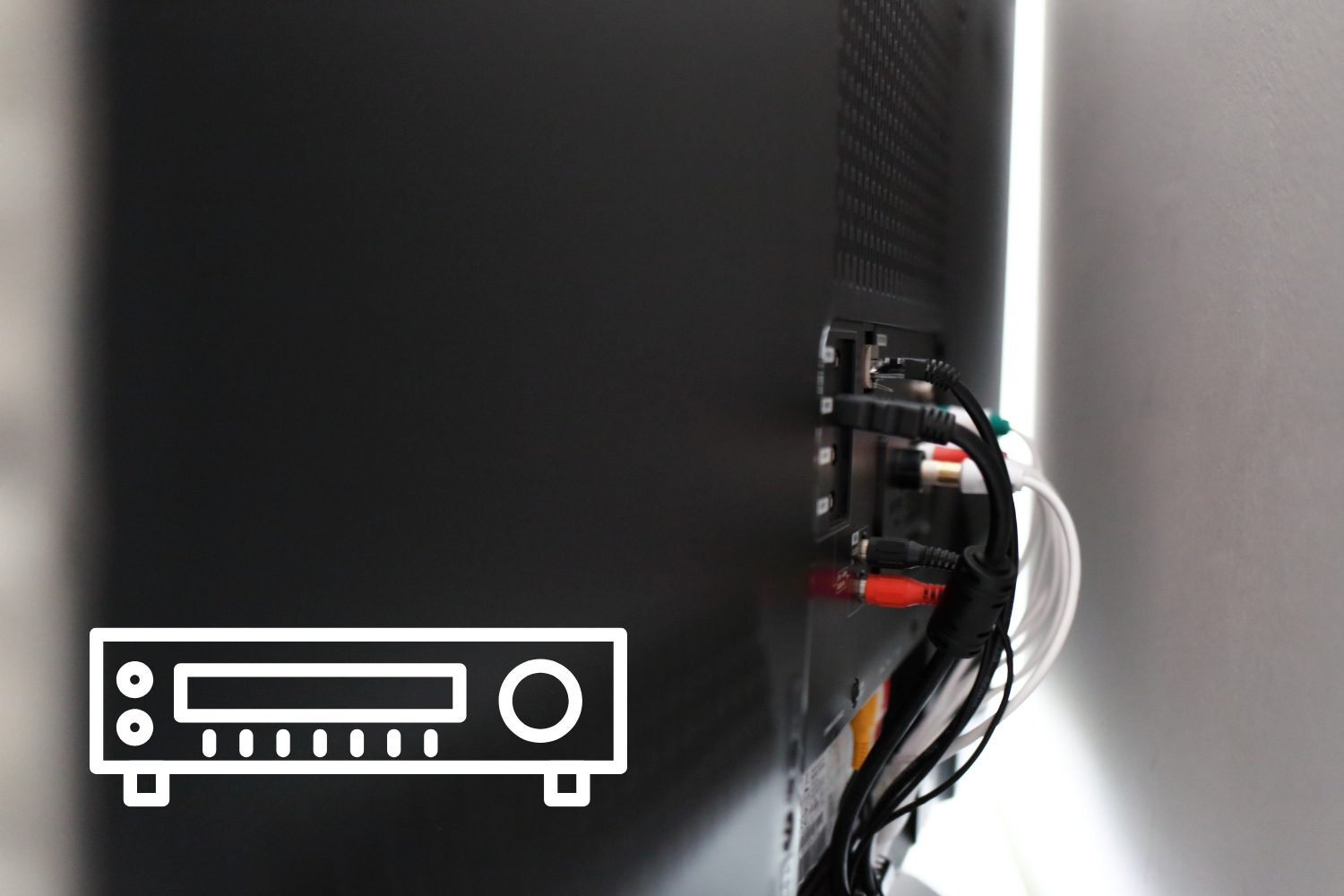 kino domowe i kabel do telewizora